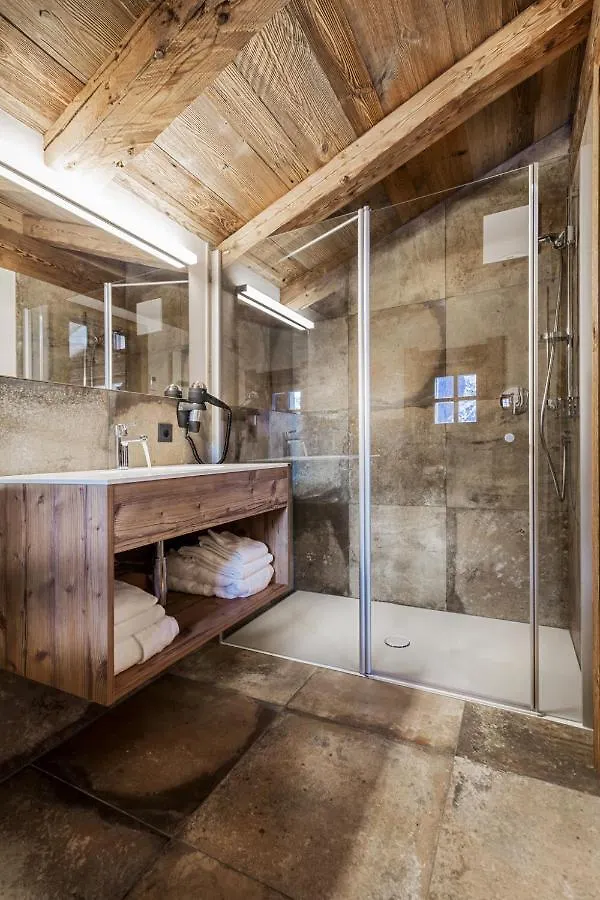 Chalet Schoenwieshuette Saalbach-Hinterglemm Austria